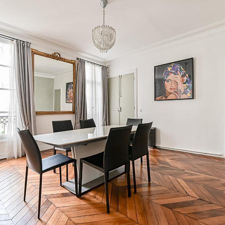 Appartement De Luxe - Assemblee Nationale Paris Dış mekan fotoğraf