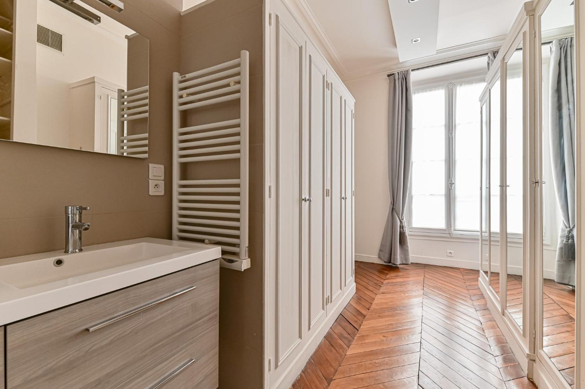 Appartement De Luxe - Assemblee Nationale Paris Dış mekan fotoğraf
